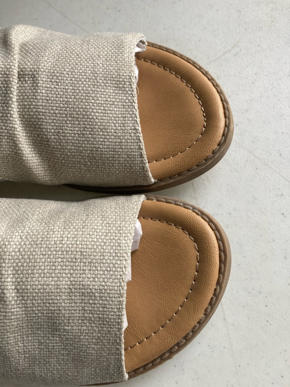 Blowfish Malibu Canvas Open-Toe Ankle Sandals in Beige NWOT - Picture 4 of 8
